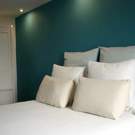 Lofts Bedandbeach Apartment